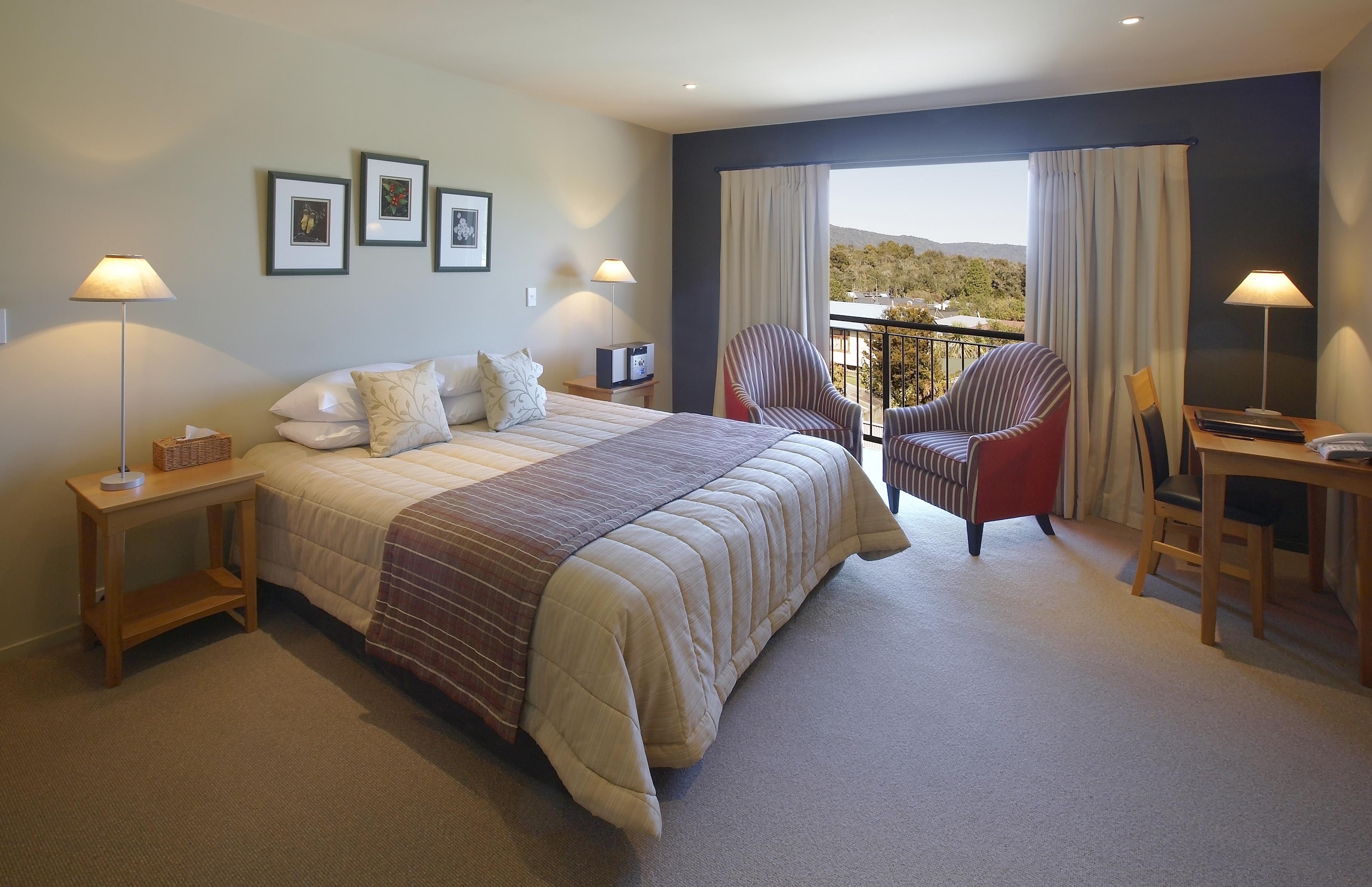 Te Weheka Boutique Hotel Fox Glacier Exteriör bild
